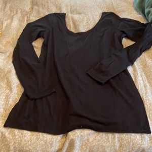 Black long sleeve workout top